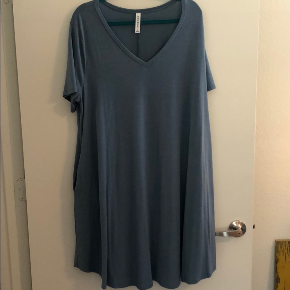 Blue t-shirt dress 3x with pockets